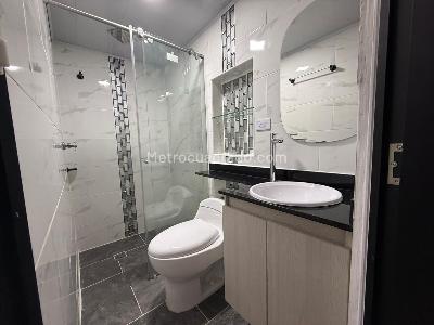 Casa de 3 alcobas en arriendo en La Floresta, Medellín, 115 m² · foto 15 de 17
