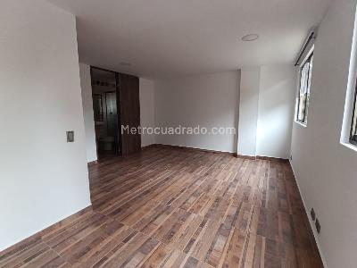 Casa de 2 alcobas en arriendo en Loma Del Escobero Envigado, Envigado, 90 m² · foto 12 de 13