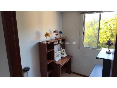 Apartamento de 3 alcobas en venta en Loma Del Indio, Medellín, 61 m² · foto 10 de 20