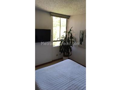 Apartamento de 3 alcobas en venta en Loma Del Indio, Medellín, 61 m² · foto 6 de 20