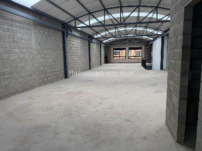 Warehouse for rent in Guanteros, Envigado