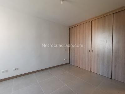 Apartamento de 3 alcobas en arriendo en Loma San Jose Sabaneta, Sabaneta, 80 m² · foto 15 de 16