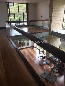 Casa de 4 alcobas en venta en San Jose De Bavaria, Bogotá, 320 m² · foto 11 de 20