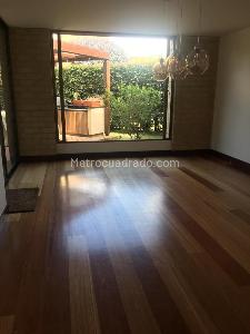 Casa de 4 alcobas en venta en San Jose De Bavaria, Bogotá, 320 m² · foto 5 de 20