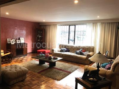 Casa de 4 alcobas en venta en Bulevar Las Villas, Bogotá, 255 m² · foto 3 de 20