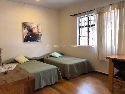 Casa de 5 alcobas en venta en Chapinero Medio, Bogotá, 260 m² · foto 13 de 20