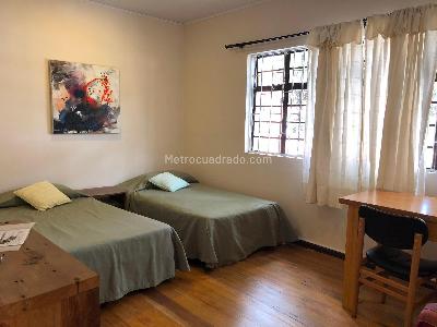 Casa de 5 alcobas en venta en Chapinero Medio, Bogotá, 260 m² · foto 15 de 20