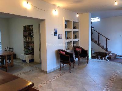 Casa de 5 alcobas en venta en Chapinero Medio, Bogotá, 260 m² · foto 2 de 20