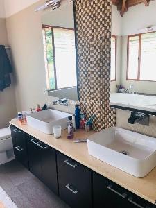 Casa de 3 alcobas en venta en Cerros De Provenza, Bogotá, 268 m² · foto 17 de 20