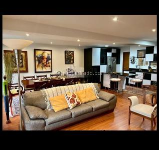 Casa de 4 alcobas en venta en San Patricio, Bogotá, 180 m² · foto 4 de 20