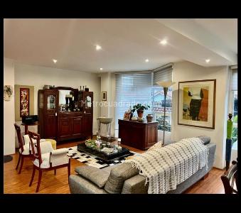Casa de 4 alcobas en venta en San Patricio, Bogotá, 180 m² · foto 3 de 20