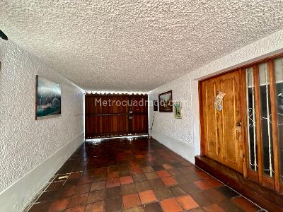 Casa de 4 alcobas en venta en Pontevedra Potosi, Bogotá, 280 m² · foto 8 de 20