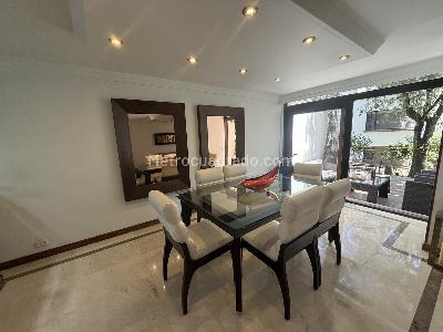 Casa de 4 alcobas en venta en Antigua Helvetia Sotileza, Bogotá, 214 m² · foto 1 de 20