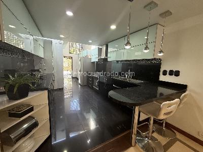 Casa de 4 alcobas en venta en Antigua Helvetia Sotileza, Bogotá, 214 m² · foto 7 de 20