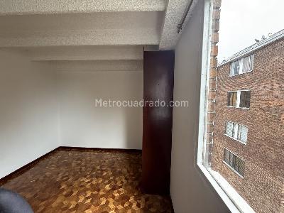 Apartamento de 3 alcobas en venta en Primavera Occidental, Bogotá, 78 m² · foto 5 de 20
