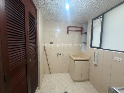 Apartamento en venta en La Carolina, Bogotá · foto 10 de 20