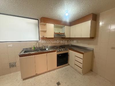 Apartamento en venta en La Carolina, Bogotá · foto 7 de 20