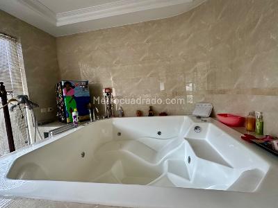 Casa de 4 alcobas en venta en Guarigua, Cajicá, 570 m² · foto 15 de 20