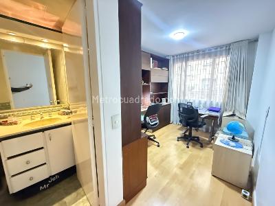 Apartamento de 3 alcobas en venta en La Alhambra Monaco, Bogotá, 106 m² · foto 8 de 19