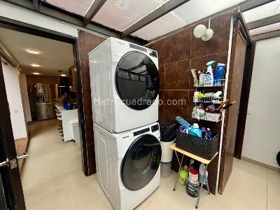 Casa de 5 alcobas en venta en Bosque De Gratamira, Bogotá, 191 m² · foto 7 de 19
