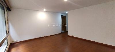Apartamento de 3 alcobas en venta en Los Rosales, Bogotá, 200 m² · foto 15 de 17