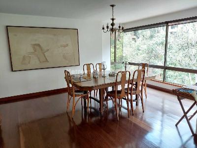 Apartamento de 2 alcobas en venta en Los Rosales, Bogotá, 206 m² · foto 5 de 20