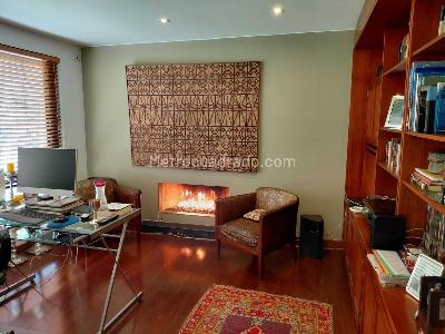 Apartamento de 2 alcobas en venta en Los Rosales, Bogotá, 206 m² · foto 7 de 20