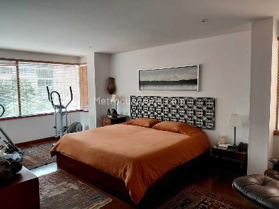 Apartamento de 2 alcobas en venta en Los Rosales, Bogotá, 206 m² · foto 14 de 20
