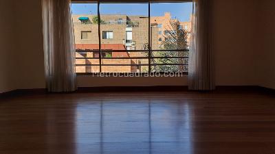 Apartamento en venta en Los Rosales, Bogotá · foto 6 de 20