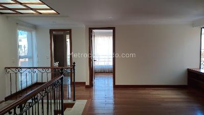 Apartamento en venta en Los Rosales, Bogotá · foto 10 de 20