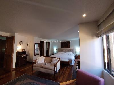 Apartamento de 2 alcobas en venta en Los Rosales, Bogotá, 197 m² · foto 16 de 18