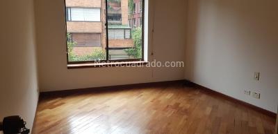 Apartamento de 4 alcobas en venta en Los Rosales, Bogotá, 257 m² · foto 7 de 12