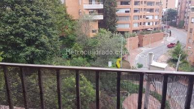 Apartamento de 4 alcobas en venta en Los Rosales, Bogotá, 257 m² · foto 11 de 12