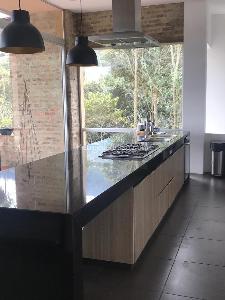 Casa de 3 alcobas en venta en Vereda Fusca, Chía, 430 m² · foto 5 de 10