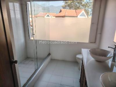 Casa de 3 alcobas en venta en Vereda La Balsa, Chía, 450 m² · foto 12 de 16