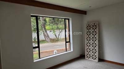 Apartamento de 3 alcobas en venta en Cerros De Niza, Bogotá, 153 m² · foto 4 de 7