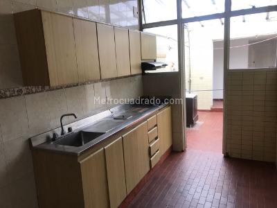 Casa en venta en Pasadena, Bogotá · foto 5 de 14