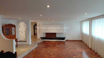 Apartamento de 3 alcobas en venta en Santa Bibiana, Bogotá, 291 m² · foto 3 de 20