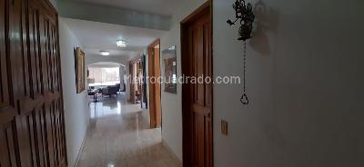 Apartamento en venta en San Patricio, Bogotá · foto 2 de 18