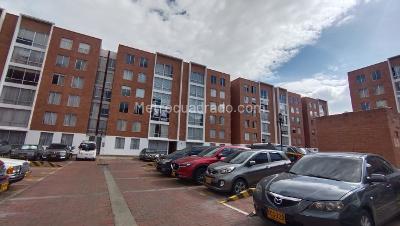 Apartamento en venta en San Antonio Norte, Bogotá · foto 3 de 18