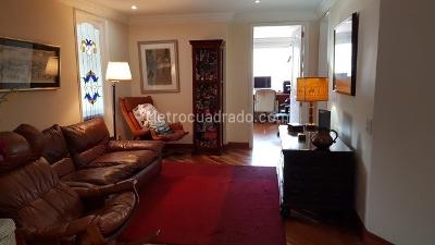 Apartamento de 3 alcobas en venta en La Carolina, Bogotá, 524 m² · foto 9 de 19