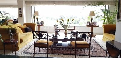 Apartamento de 3 alcobas en venta en La Carolina, Bogotá, 524 m² · foto 14 de 19