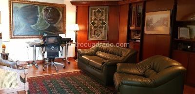 Apartamento de 3 alcobas en venta en La Carolina, Bogotá, 524 m² · foto 17 de 19