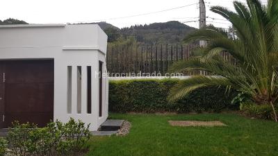 Casa de 4 alcobas en venta en Santa Ana Oriental, Bogotá, 508 m² · foto 12 de 13