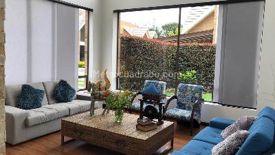 Casa de 3 alcobas en venta en Cajica, Cajicá, 236 m² · foto 4 de 12