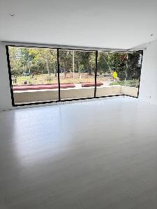 Casa de 4 alcobas en venta en Santa Barbara Alta, Bogotá, 608 m² · foto 5 de 8