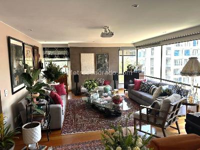 Apartamento de 3 alcobas en venta en Chico Norte Et, Bogotá, 226 m² · foto 3 de 9