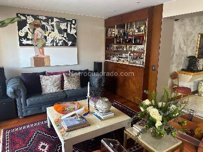 Apartamento de 3 alcobas en venta en Chico Norte Et, Bogotá, 226 m² · foto 4 de 9