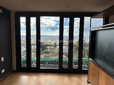 Apartamento de 1 alcoba en venta en La Candelaria, Bogotá, 93 m² · foto 6 de 7