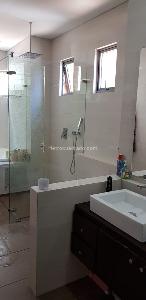 Apartamento de 3 alcobas en venta en Los Rosales, Bogotá, 284 m² · foto 13 de 17